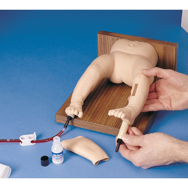 Trenažer za intraosalno infuzijo, dojenček